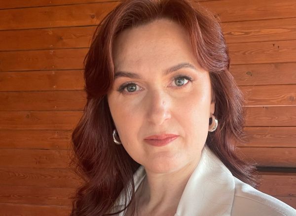 День рождения в подарок: Оксана Романова