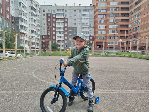 Илюша Двоеглазов